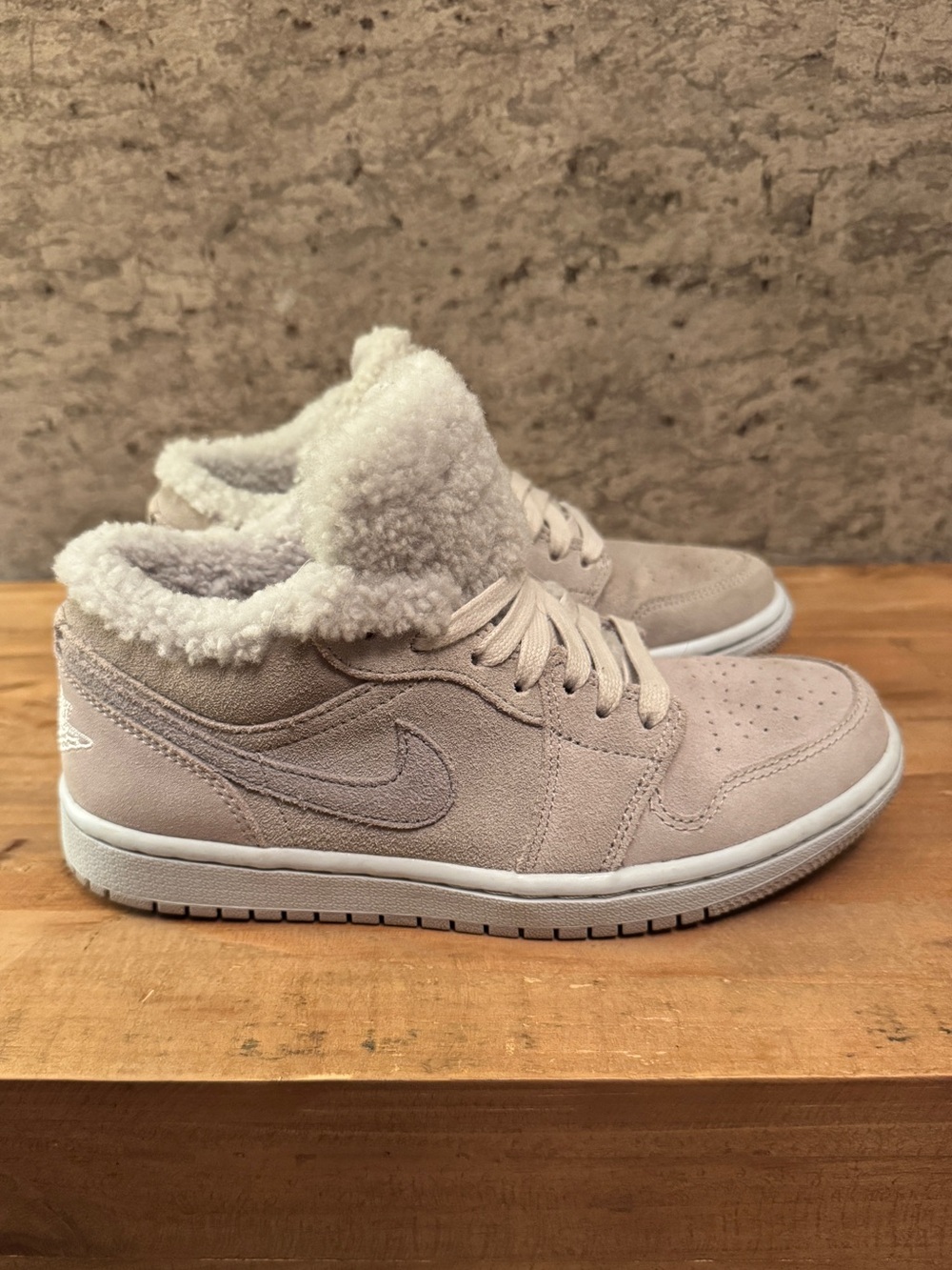 Nike Air Jordan 1 Low SE Sherpa Fleece Shoes Gray Suede Women’s 7
